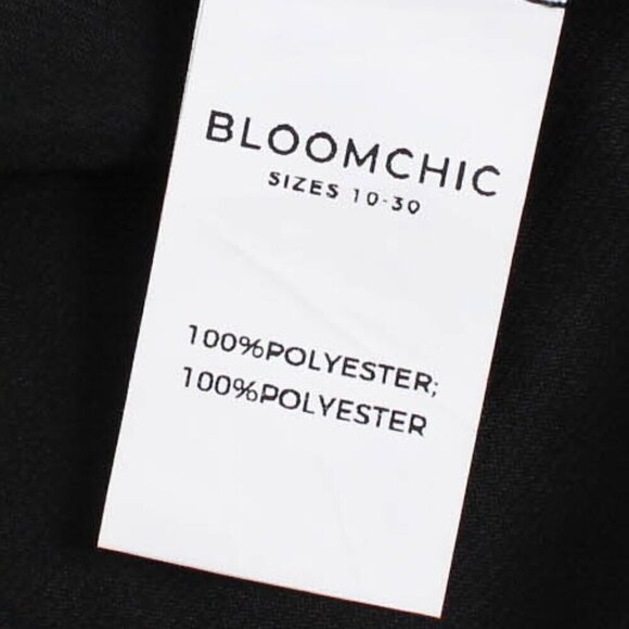 Bloomchic Crochet Lace Keyhole Bell Sleeve Blouse, NWT, 18-20 - Picture 5 of 5